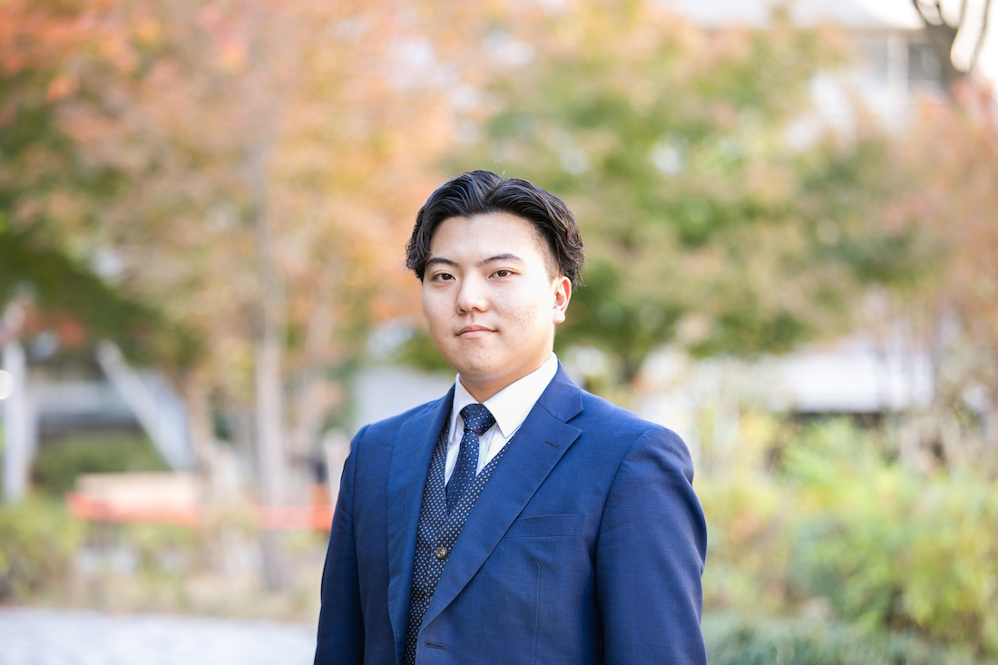 事業代表